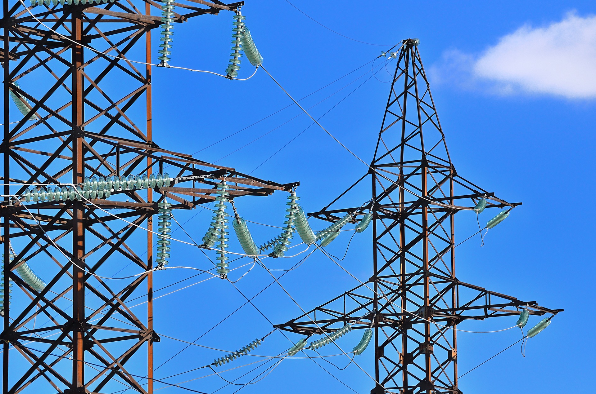 insulator-4895566_1920